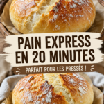 Pain chaud tout juste sorti du four dans un plat en bois, prêt à être dégusté.