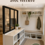 Entrée lumineuse avec verrière moderne.