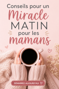 Une maman heureuse jouant avec ses enfants le matin