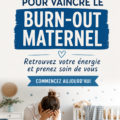 Une maman apaisée entourée de ses enfants, symbolisant le bien-être familial.